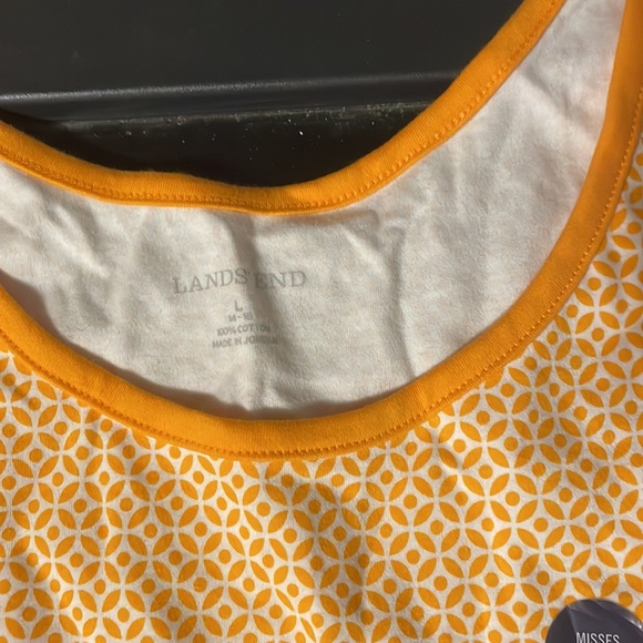 Lands End Tank Top - Picture 4 of 5